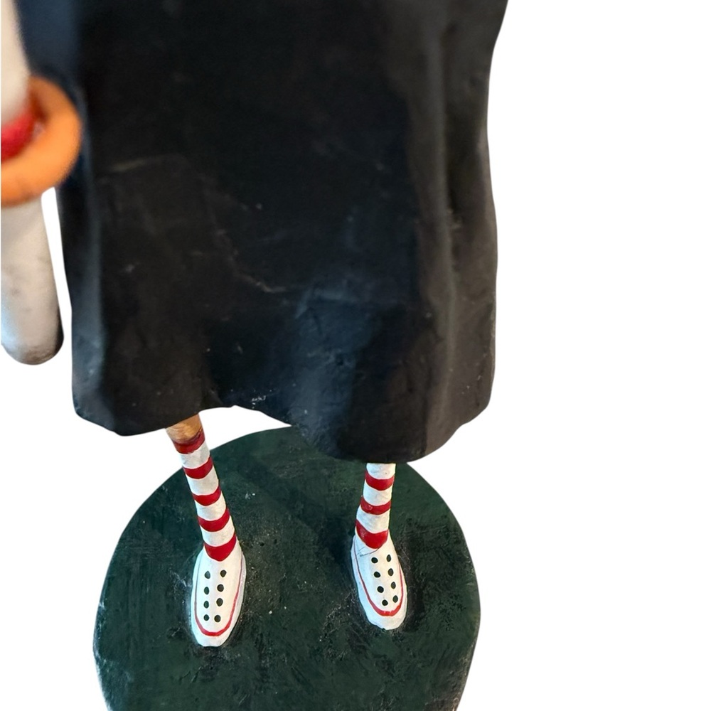 Lori C MitchellGraduation Figurine collective. 6” - Picture 3 of 4